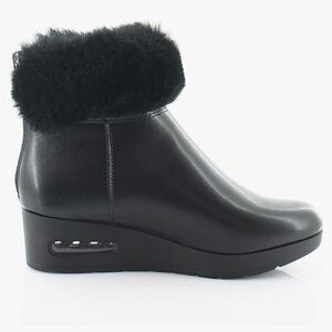 DKNY Abri Wedge Booties in Black Faux Leather Size 8.5 women